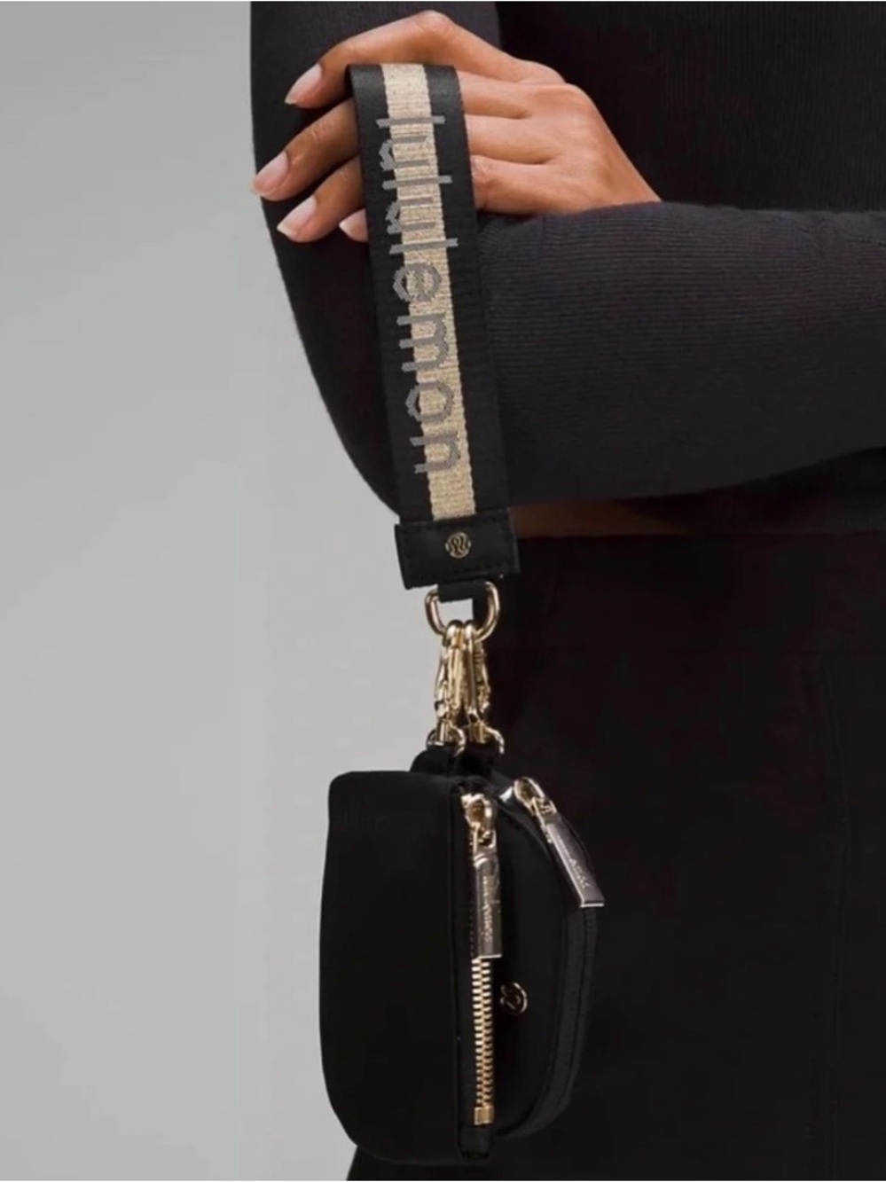 Lululemon Dual Pouch Wristlet Black Gold NWT